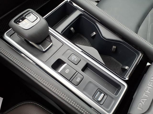 Certified 2024 Nissan Pathfinder Platinum w/ Cargo Package image 25