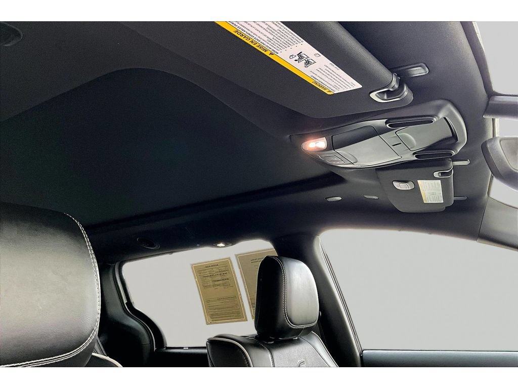 Used 2026 Chrysler Pacifica Premium FWD image 21