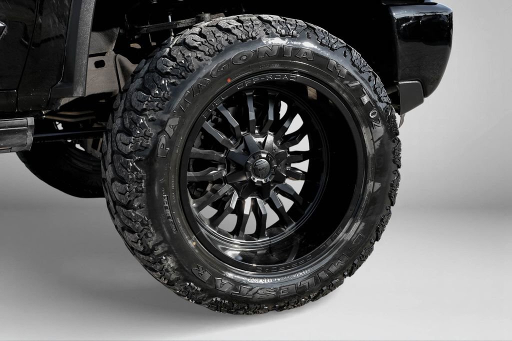 Used 2024 Chevrolet Silverado 3500 High Country w/ High Country Premium Package image 51