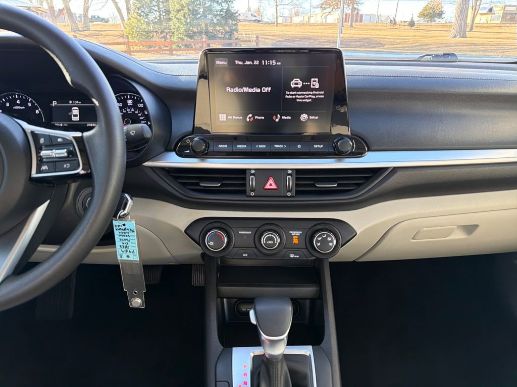 Used 2023 Kia Forte LXS image 25