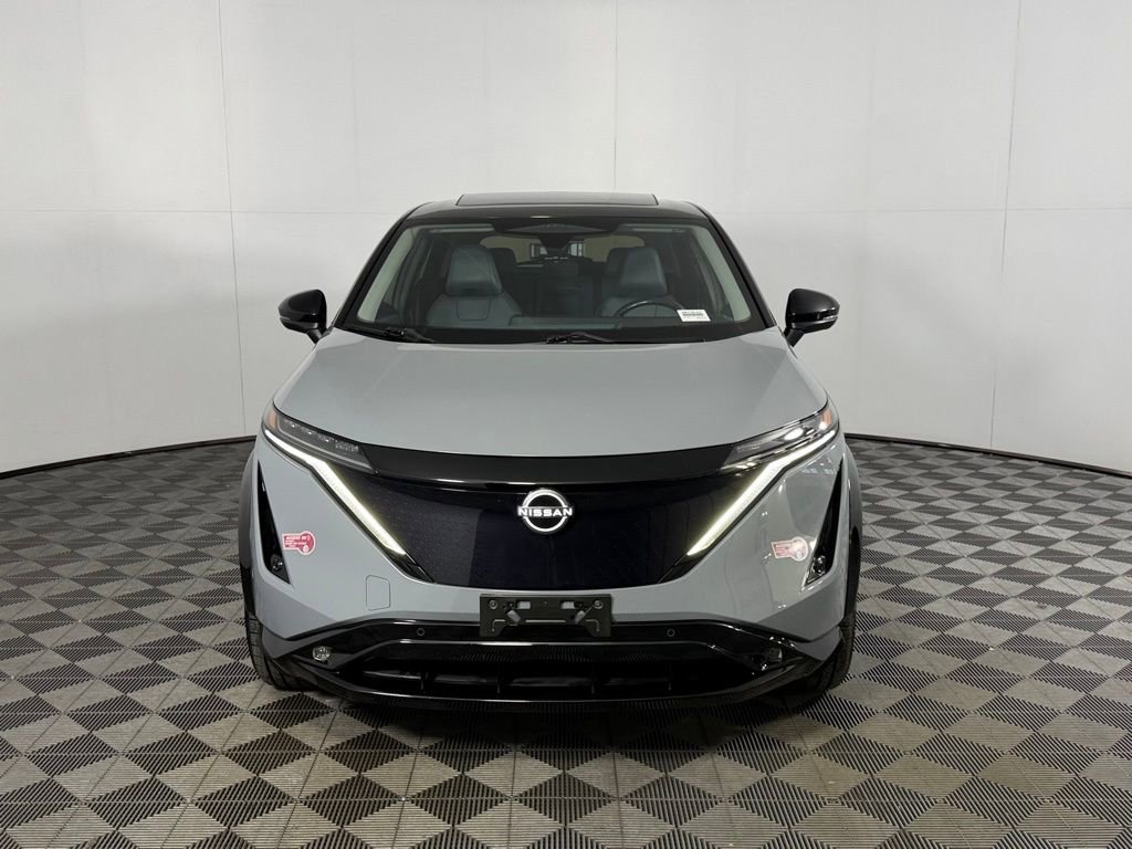 Used 2023 Nissan Ariya image 5