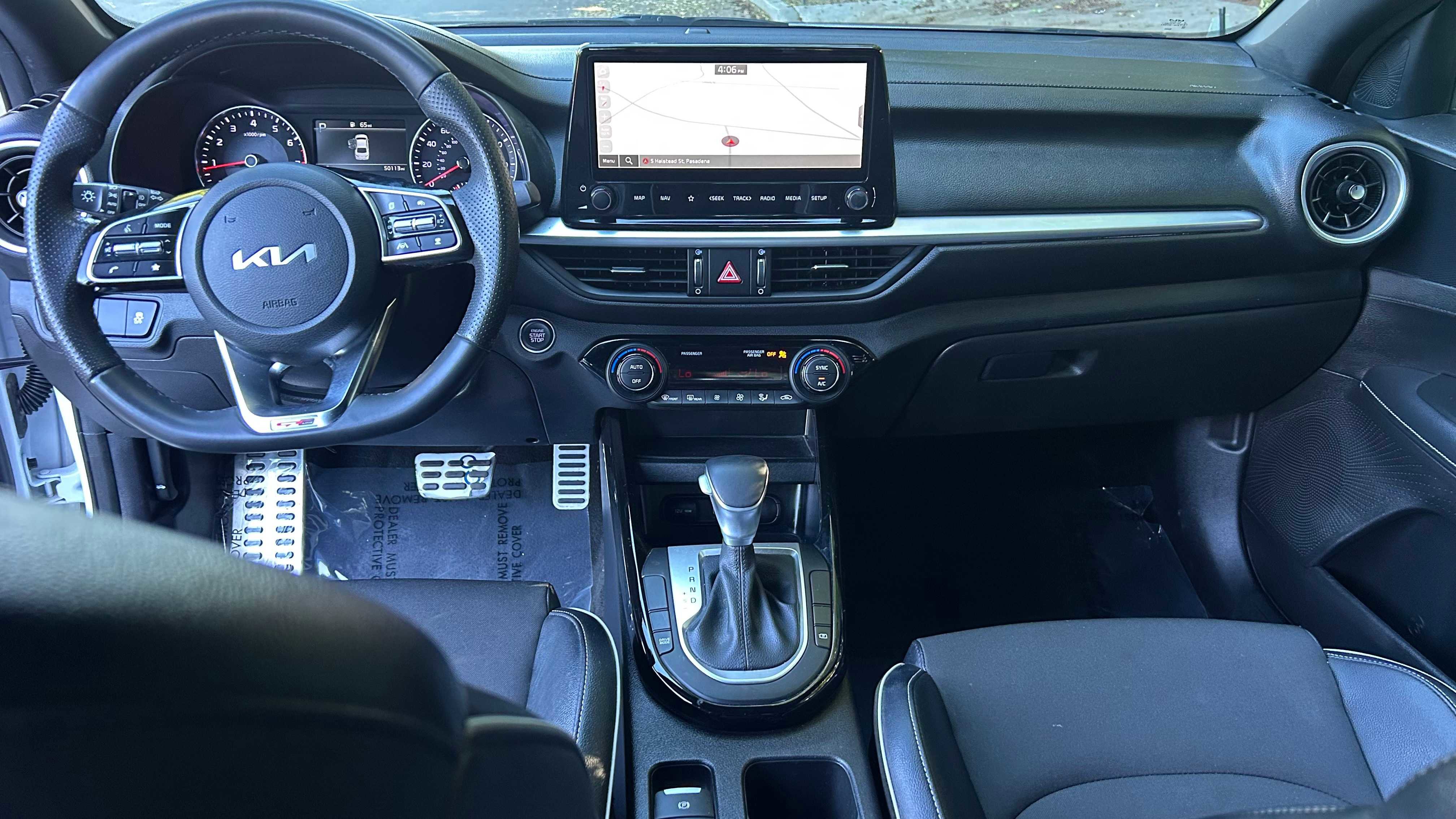 Used 2023 Kia Forte GT-Line w/ GT-Line Technology Package image 25