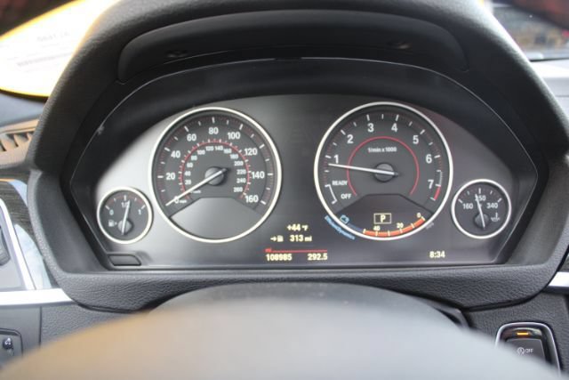 Used 2018 BMW 330i Sedan w/ Convenience Package RWD image 17