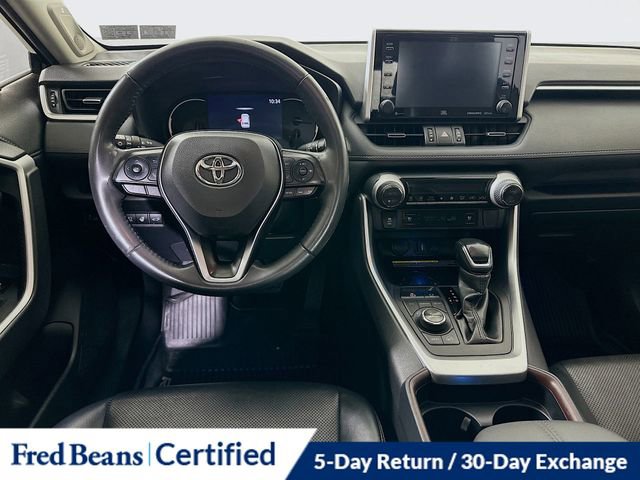 Used 2021 Toyota RAV4 Limited AWD/4WD image 25
