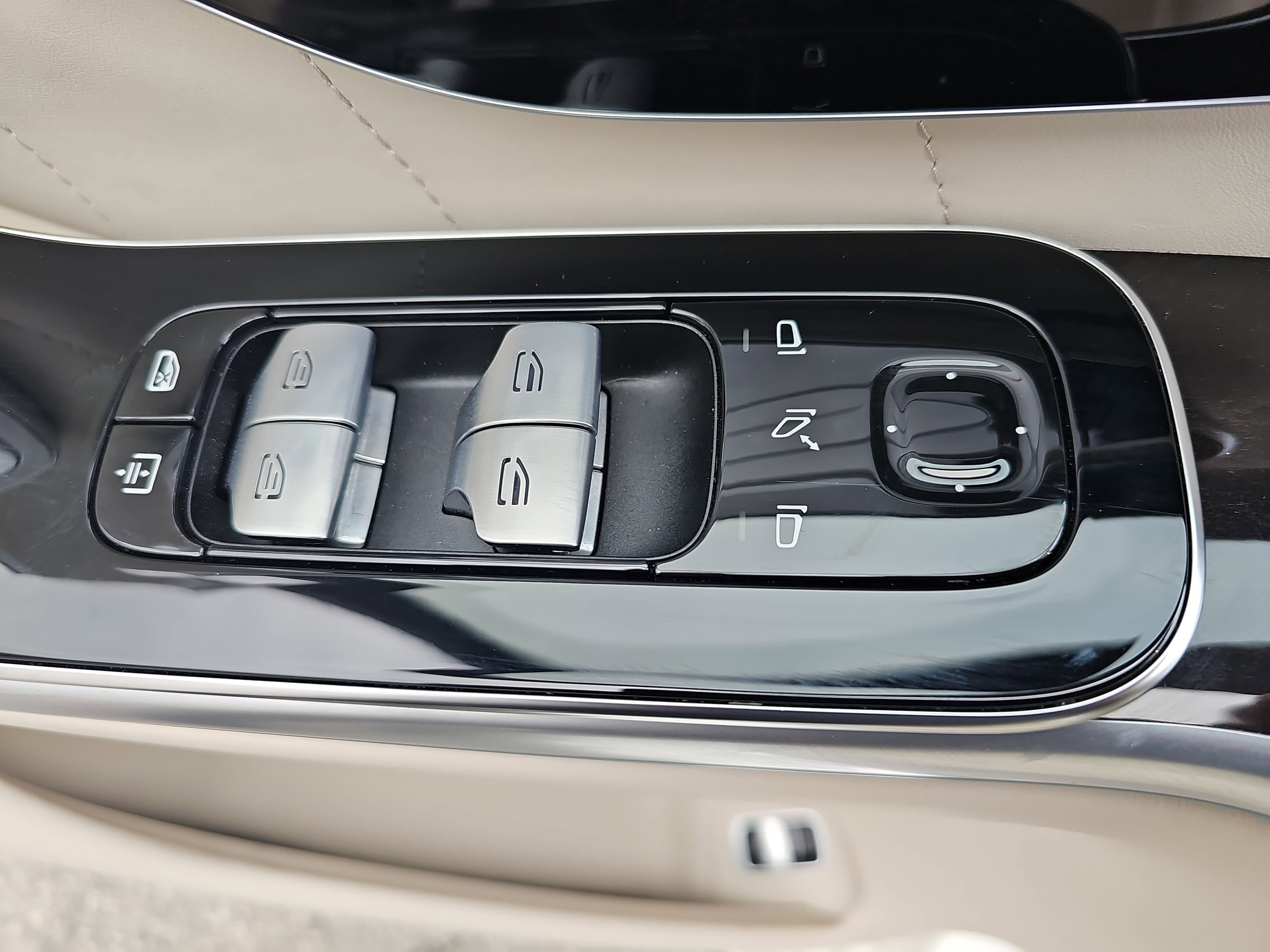 Certified 2023 Mercedes-Benz S 580 4MATIC Sedan image 30