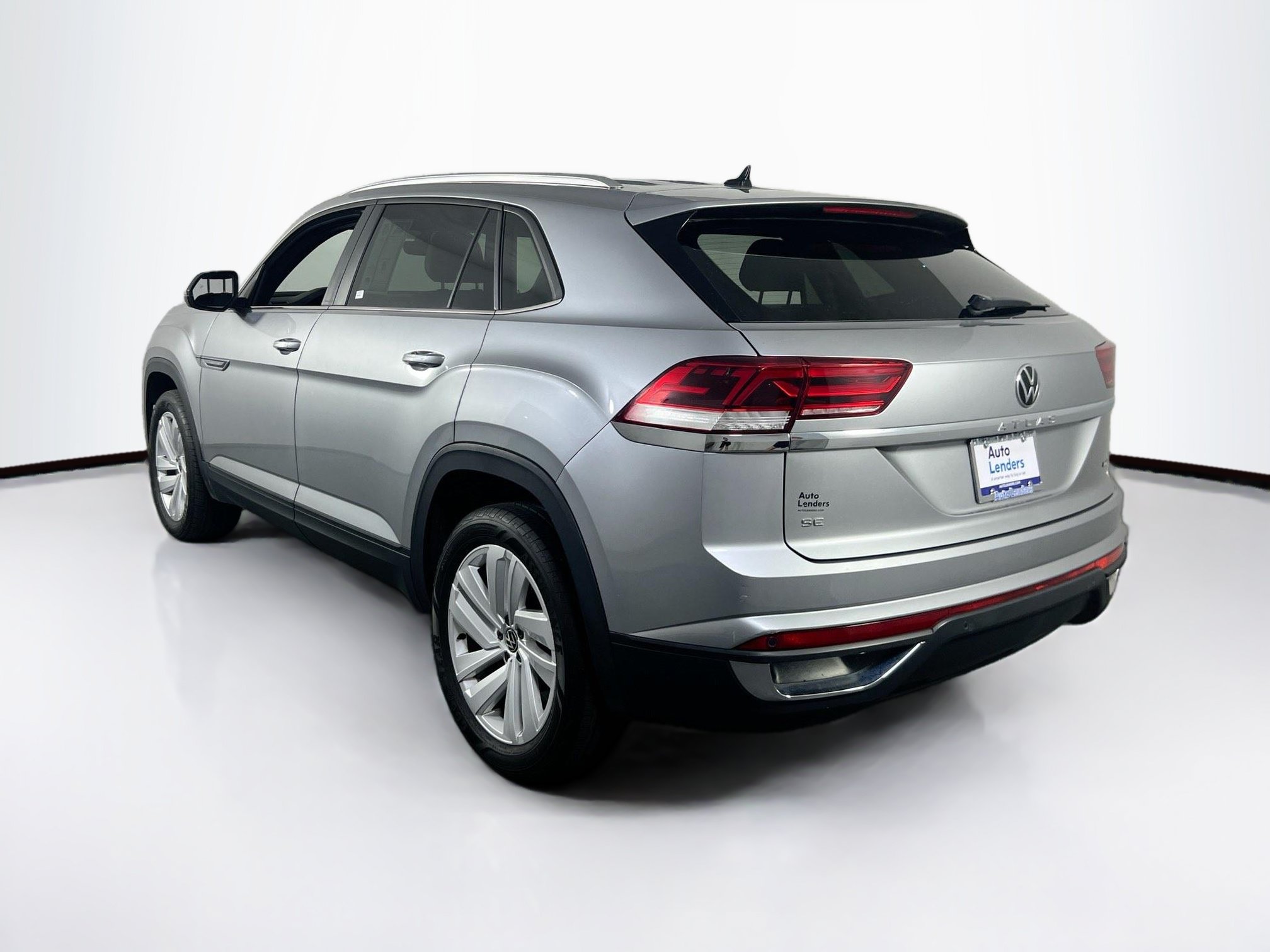 Used 2023 Volkswagen Atlas Cross Sport SE AWD/4WD image 7