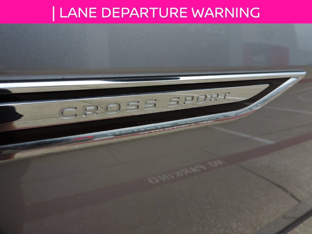 Used 2024 Volkswagen Atlas Cross Sport SE FWD image 16