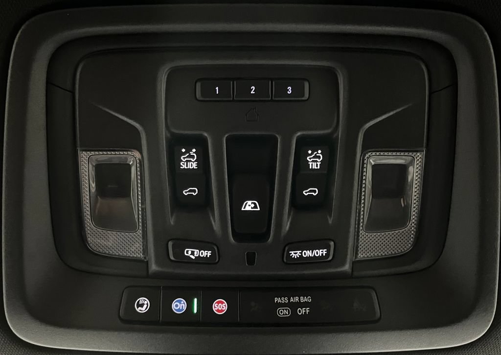 Used 2024 GMC Sierra 2500 AT4 w/ AT4 Premium Plus Package AWD/4WD image 41