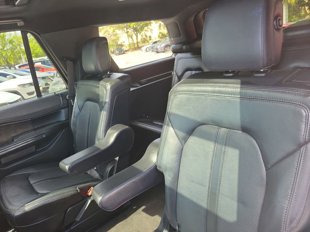 Used 2018 Ford Expedition Limited w/ Equipment Group 302A image 16