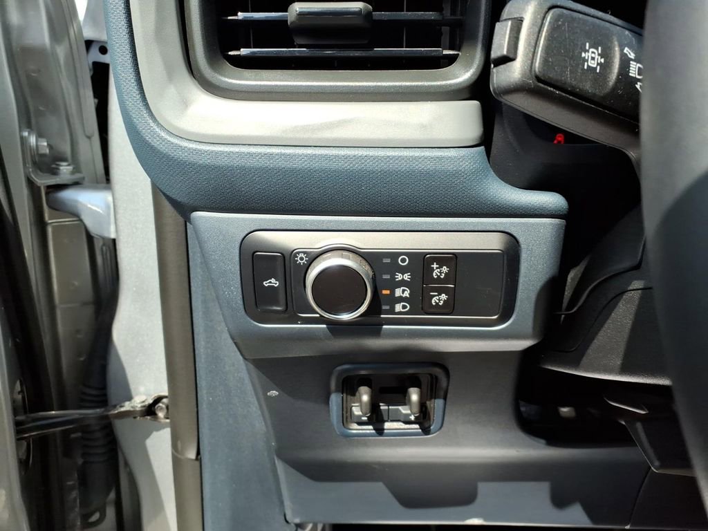 Certified 2024 Ford Maverick XLT w/ XLT Luxury Package image 15