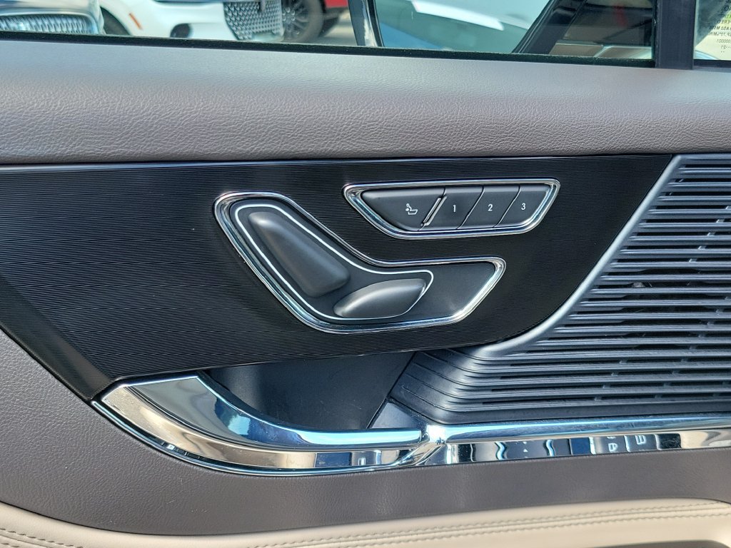 Certified 2021 Lincoln Corsair FWD image 14