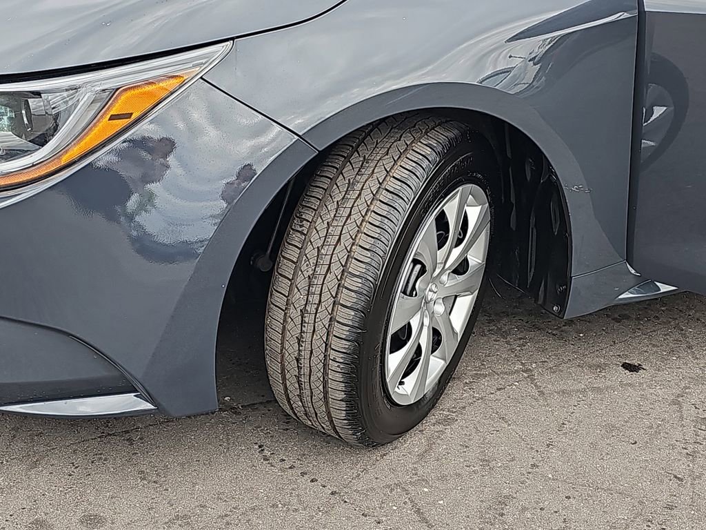 Used 2024 Toyota Corolla LE FWD image 36