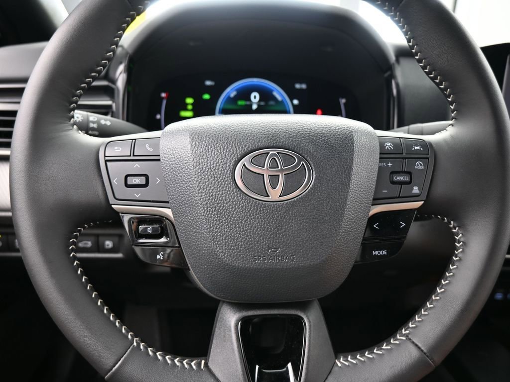 Used 2026 Toyota Camry SE w/ Convenience Package image 30