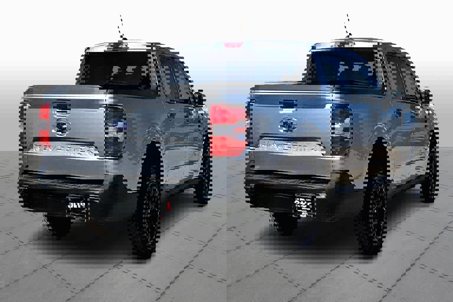 Certified 2024 Ford Maverick XLT image 12