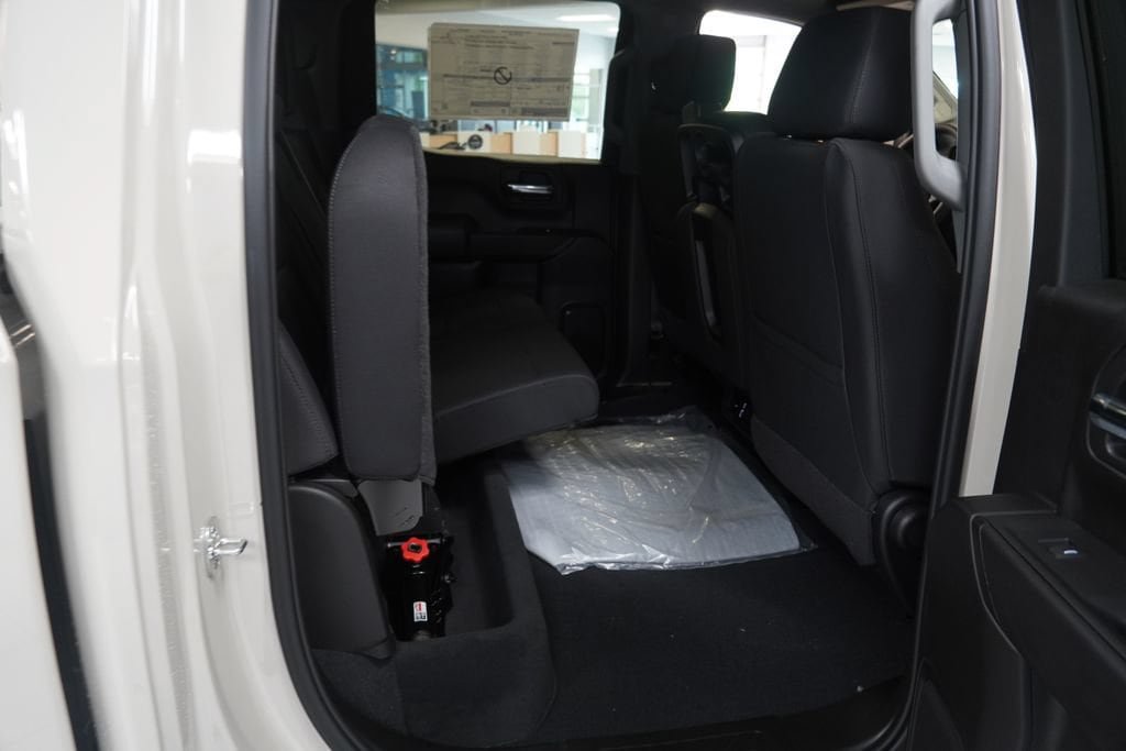 New 2026 Chevrolet Silverado 1500 Custom w/ Turbomax Blackout Package AWD/4WD image 20