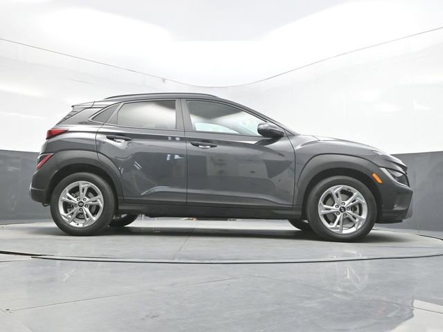Used 2023 Hyundai Kona SEL w/ Cargo Package AWD/4WD image 39