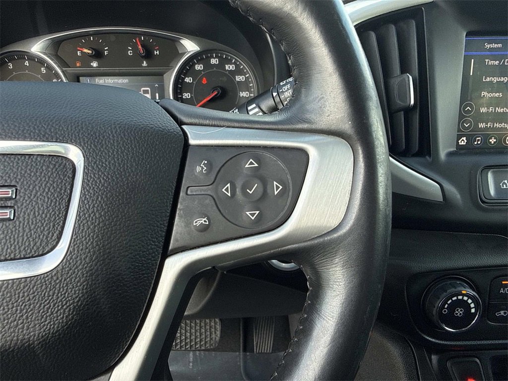 Used 2021 GMC Terrain SLE w/ LPO, Floor Liner Package image 17