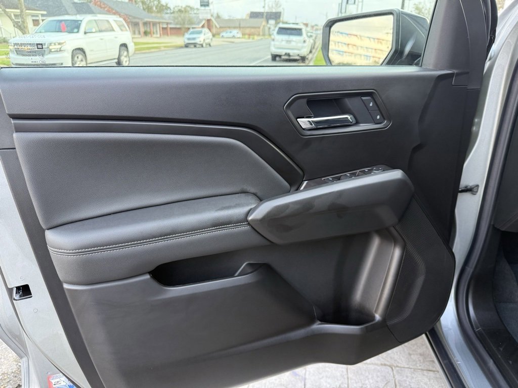 New 2026 Chevrolet Colorado LT image 9