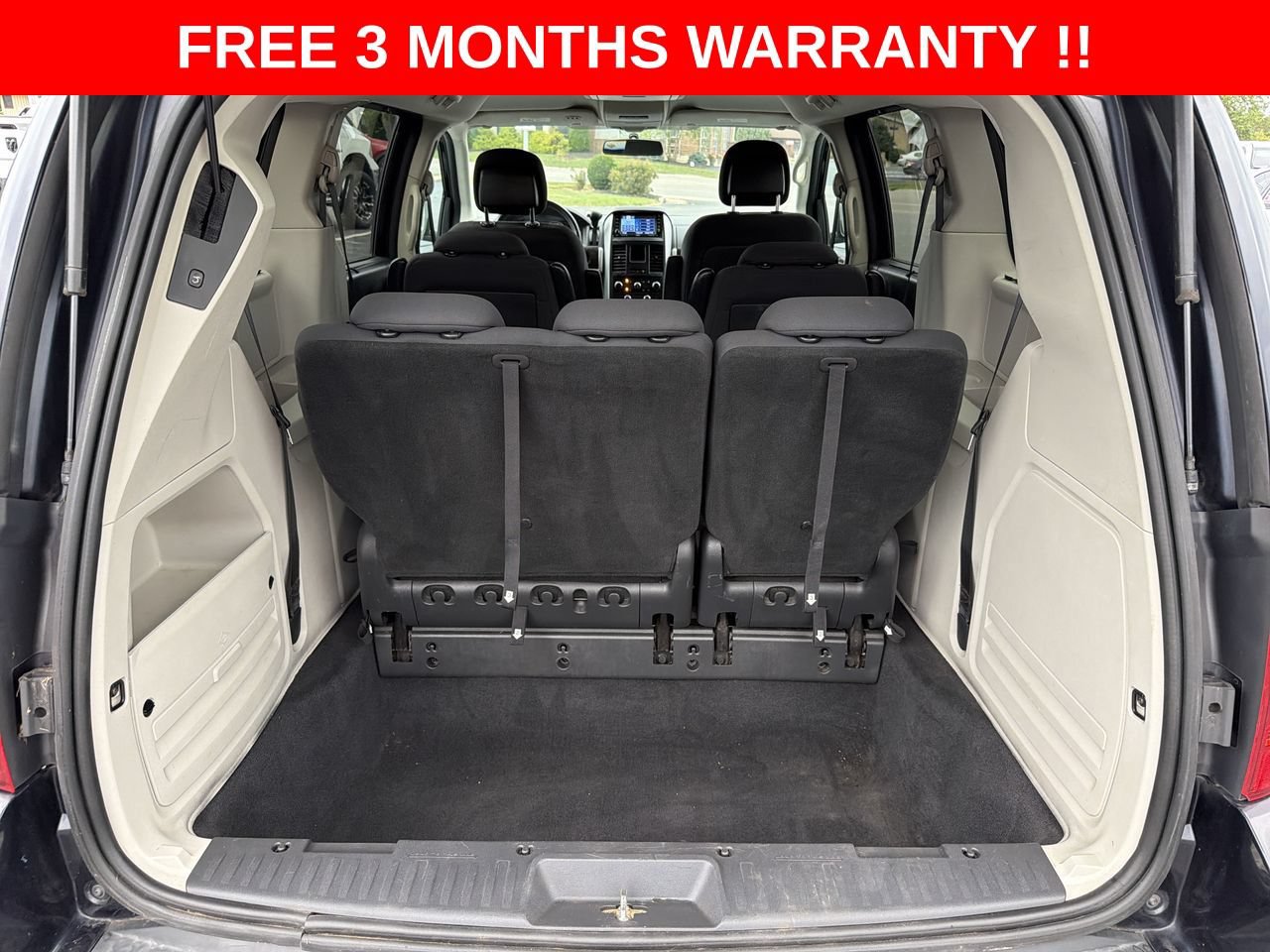 Used 2010 Dodge Grand Caravan Crew w/ Family Value Group FWD image 23