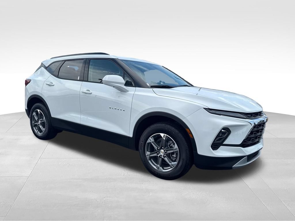 New 2026 Chevrolet Blazer LT w/ Convenience Package AWD/4WD image 7