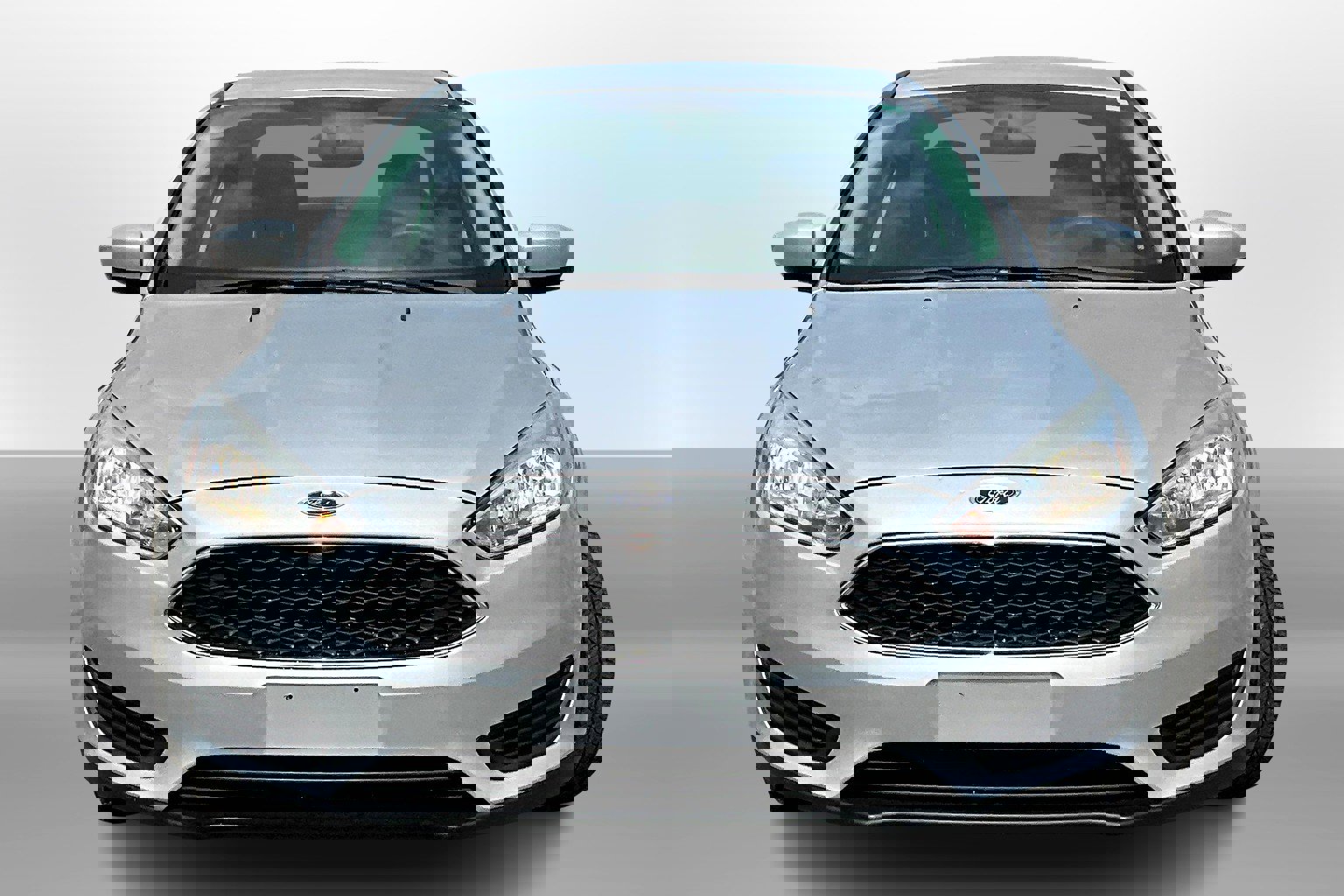 Used 2018 Ford Focus SE image 3