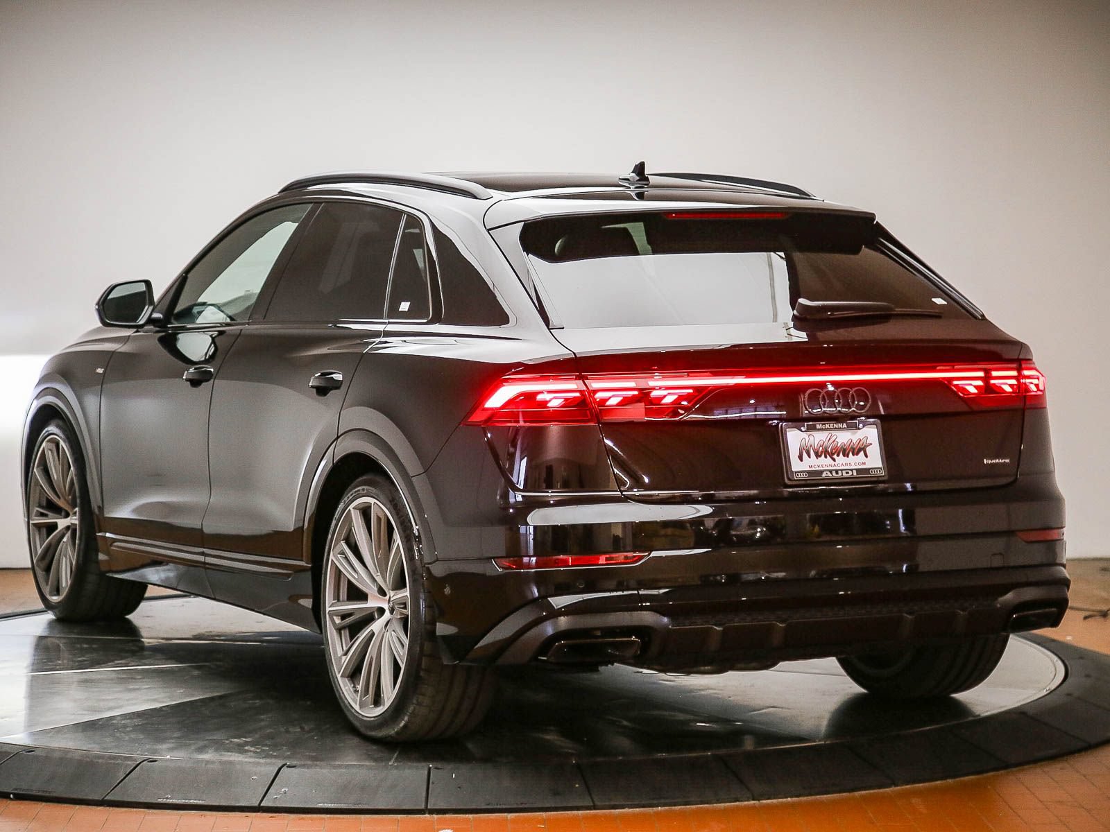 New 2026 Audi Q8 Prestige AWD/4WD image 2