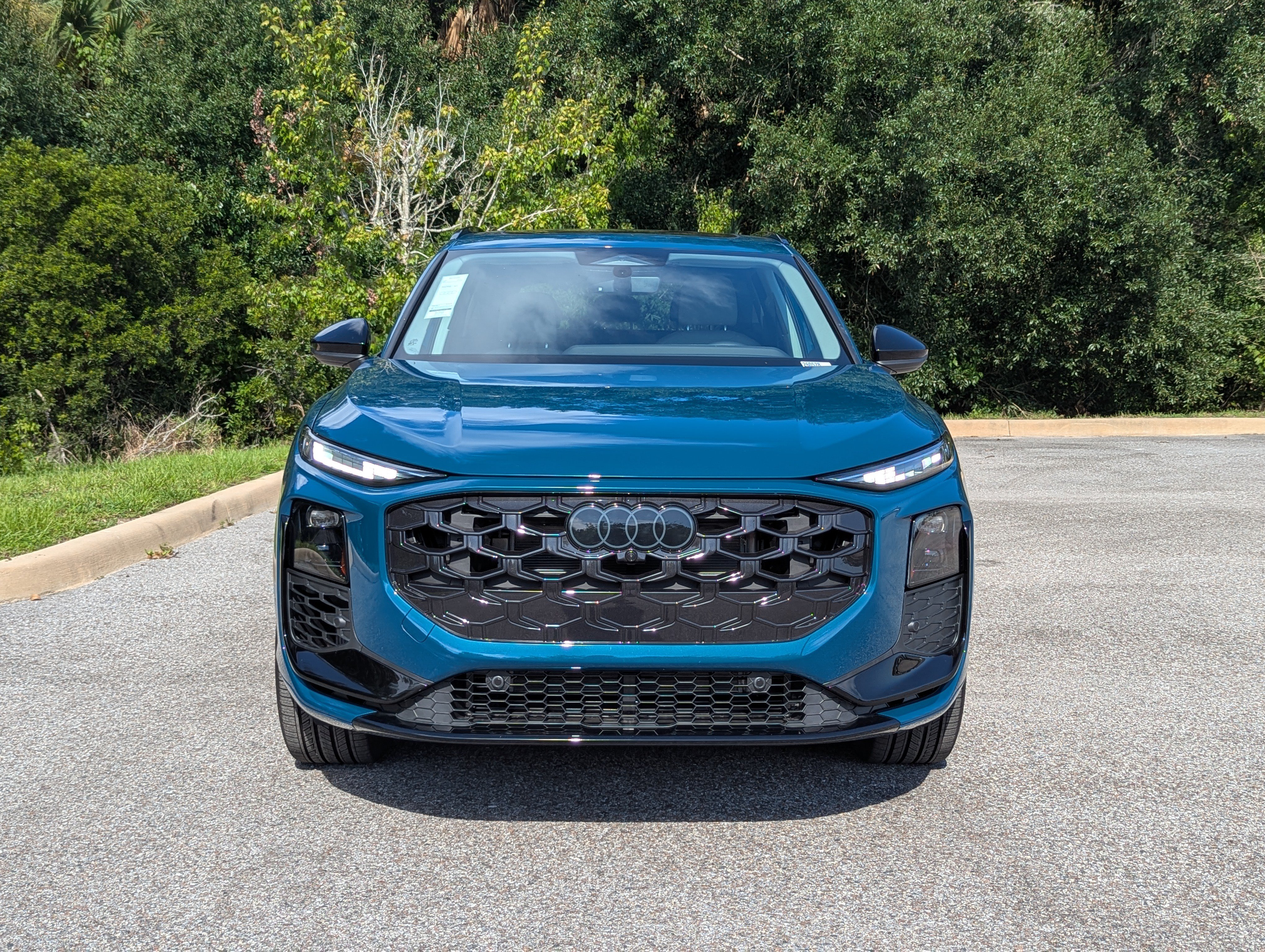 New 2026 Audi Q3 quattro 2.0T AWD/4WD image 2