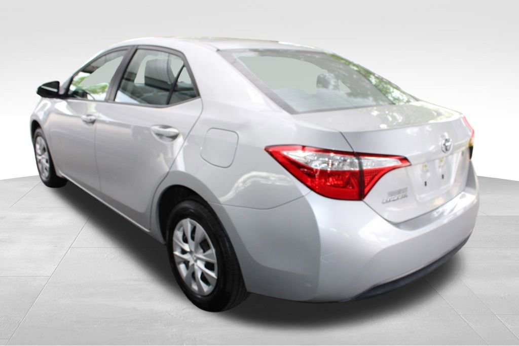 Used 2015 Toyota Corolla L FWD image 14