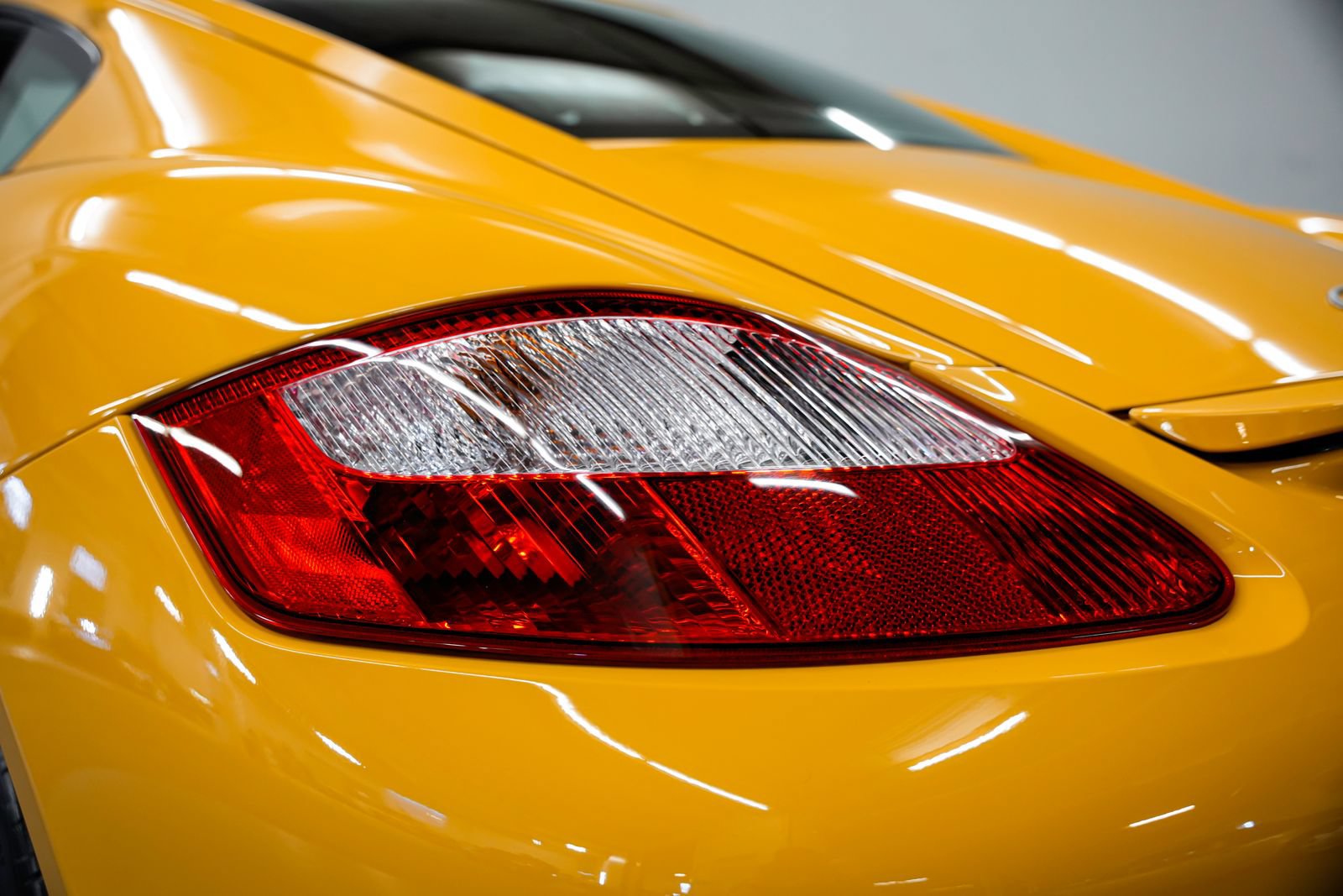 Used 2008 Porsche Cayman RWD image 28