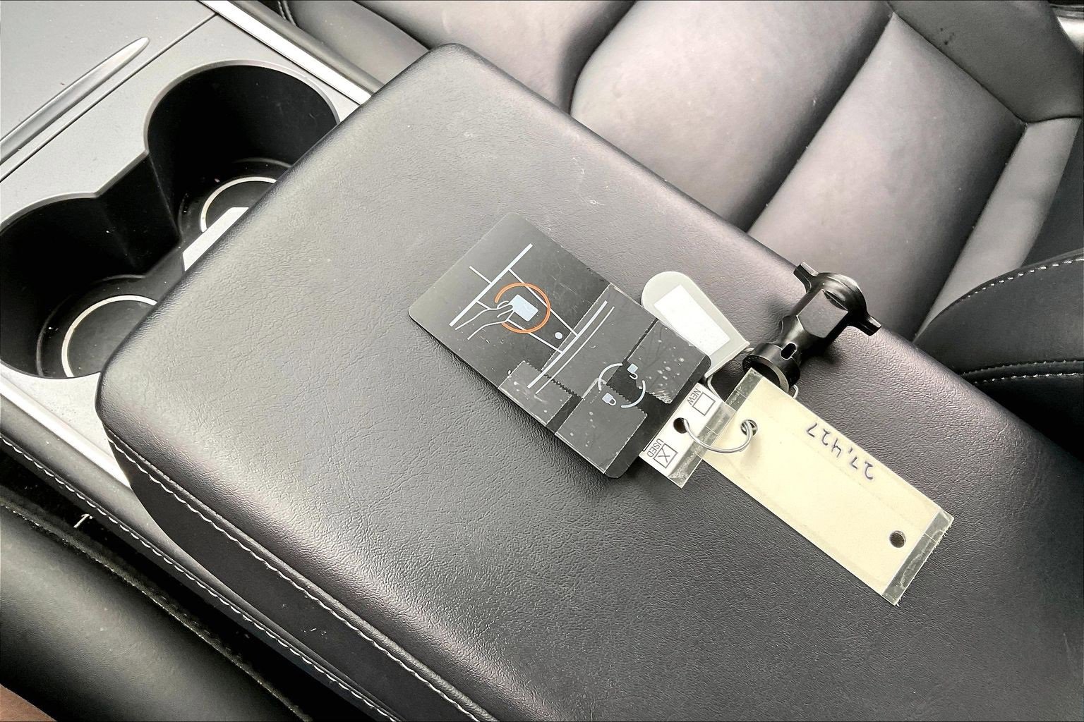 Used 2022 Tesla Model Y Performance image 35