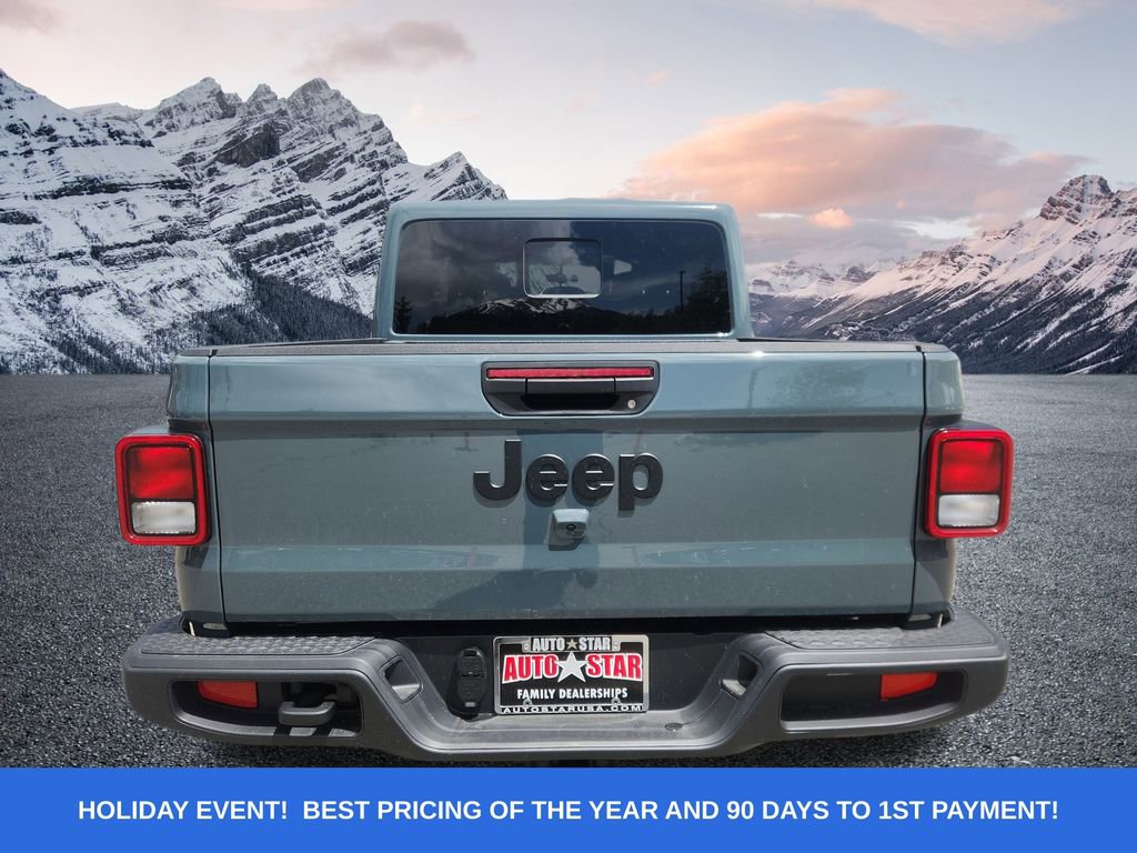 New 2025 Jeep Gladiator Sport image 4