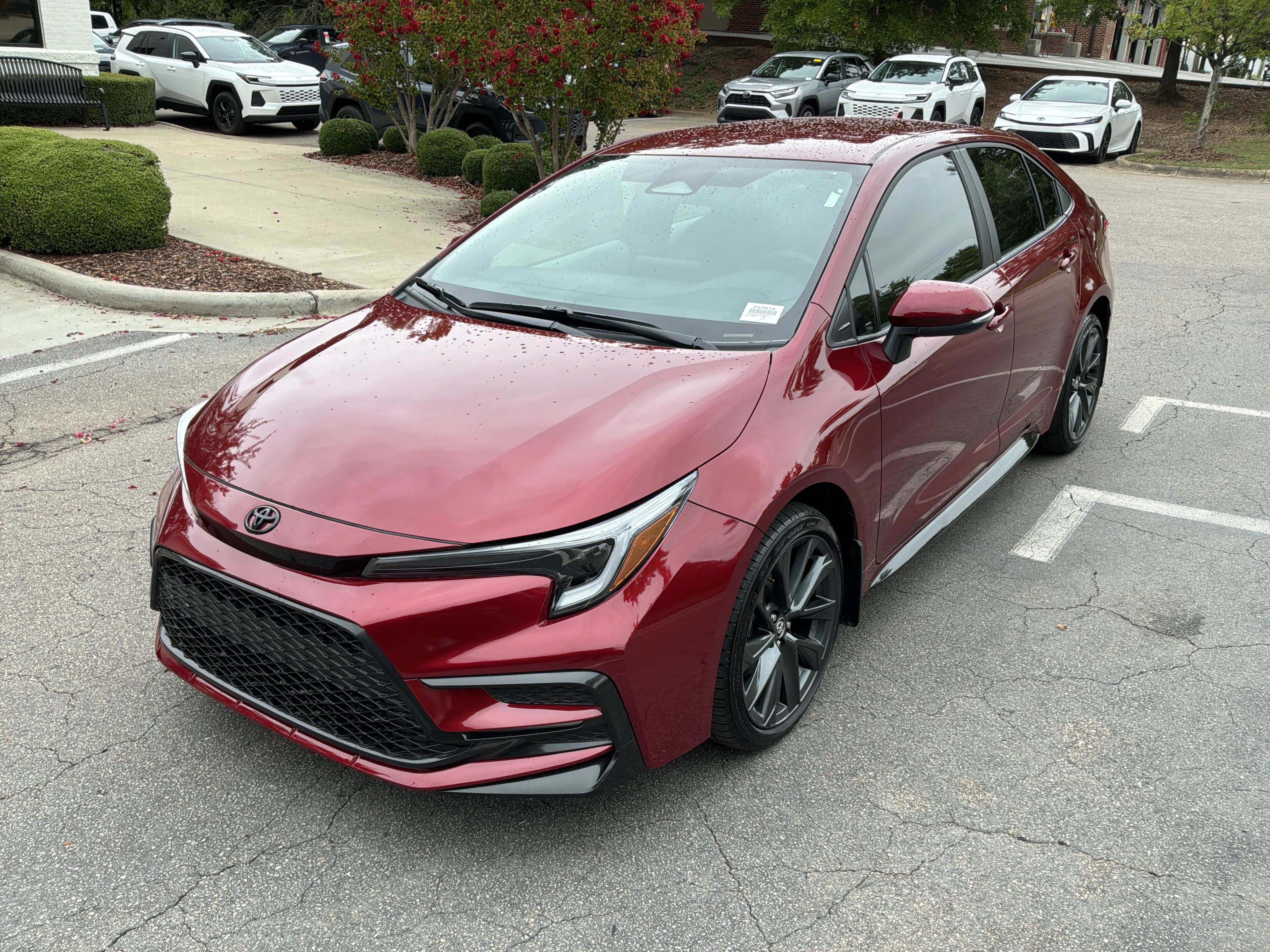 Used 2026 Toyota Corolla SE FWD image 5
