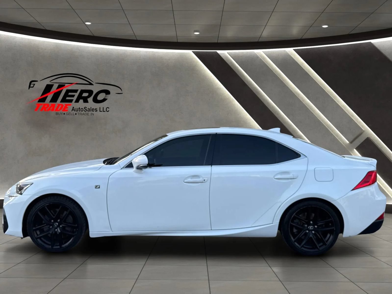 Used 2017 Lexus IS 200t F Sport w/ F Sport Package RWD image 7