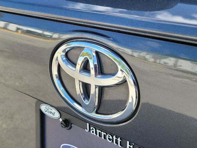 Used 2023 Toyota RAV4 XLE w/ Convenience Package image 10