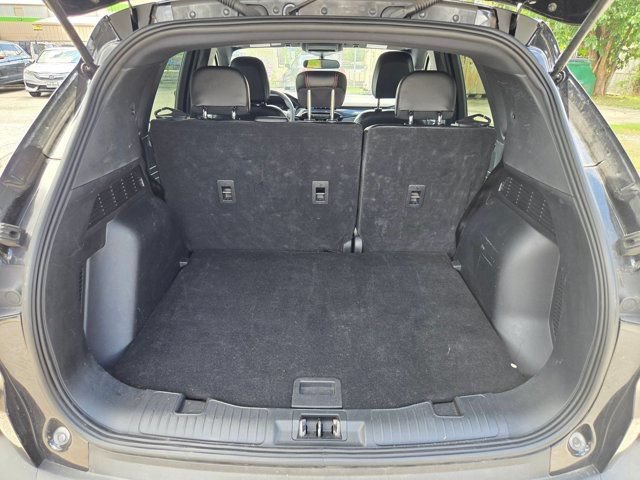 Used 2025 Ford Escape ST-Line AWD/4WD image 7