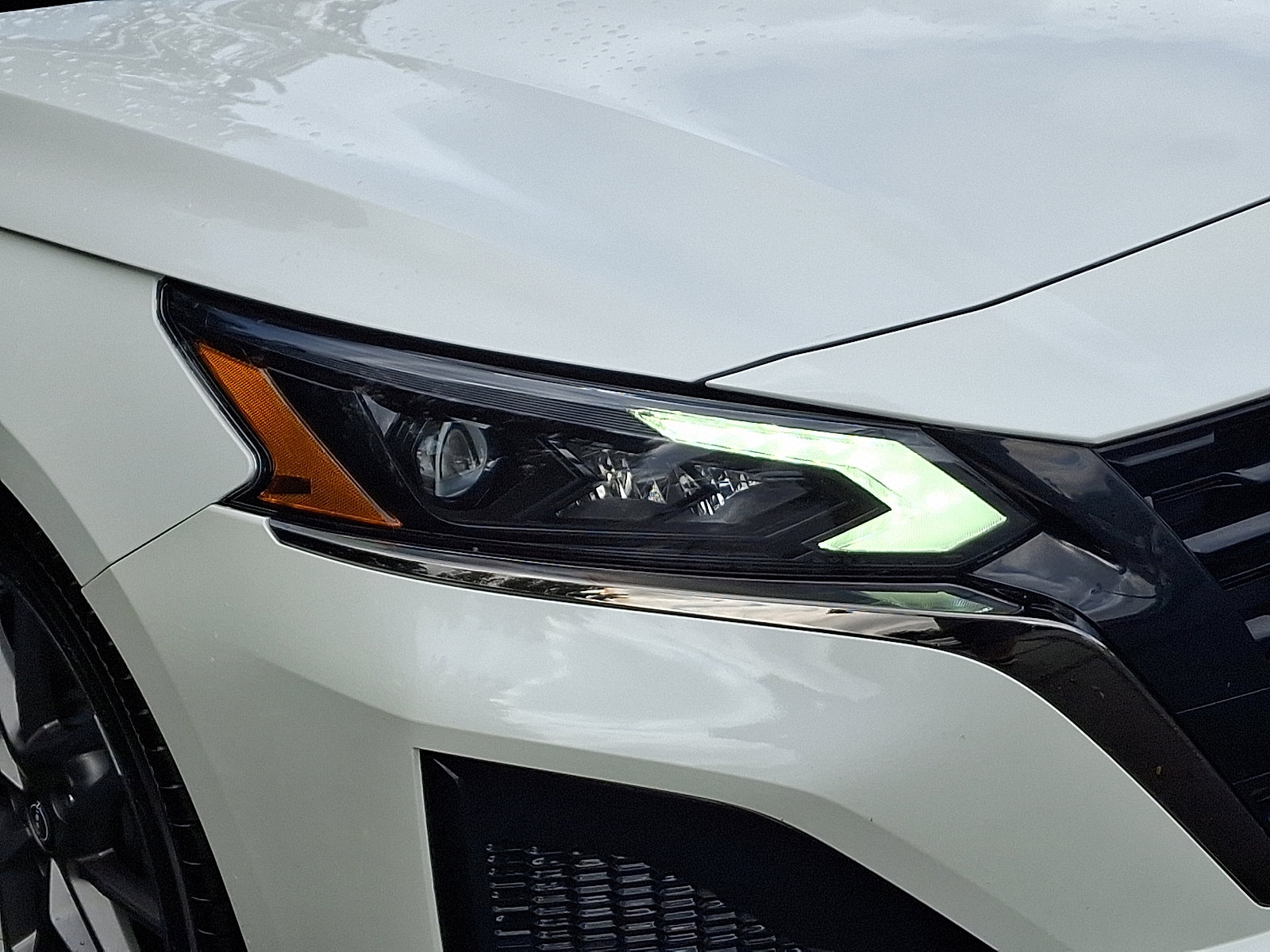 Certified 2023 Nissan Altima 2.0 SR image 9