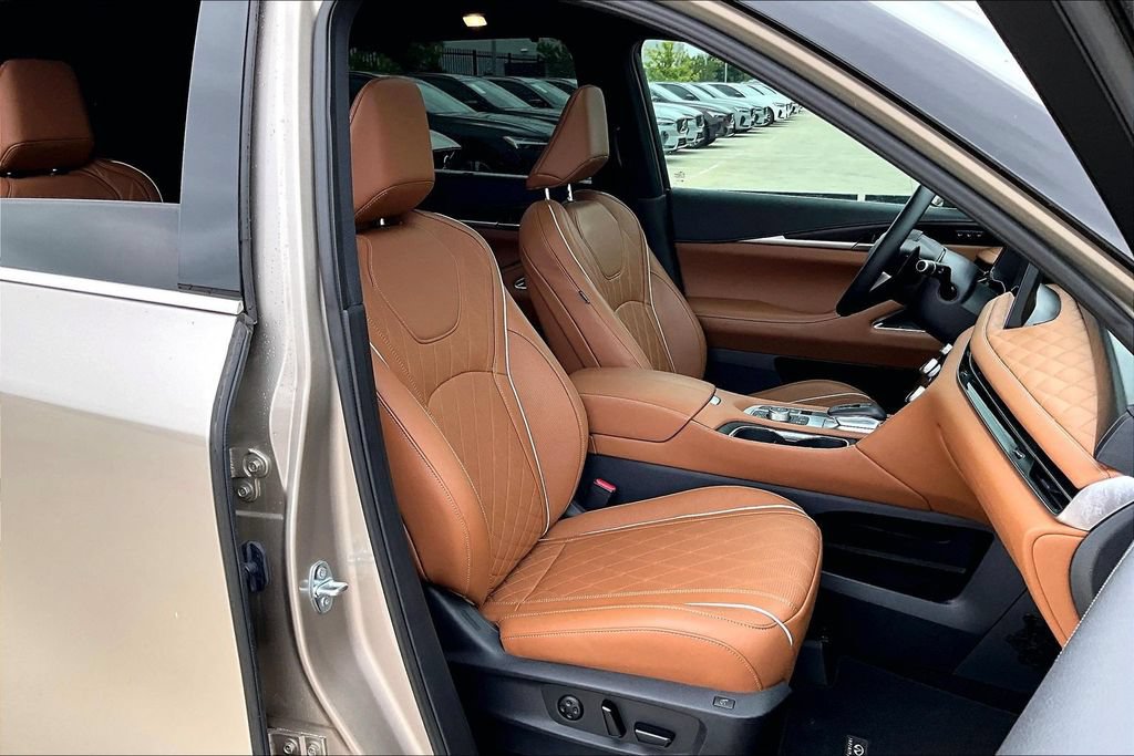 Used 2025 INFINITI QX60 Autograph w/ Cargo Package AWD/4WD image 9