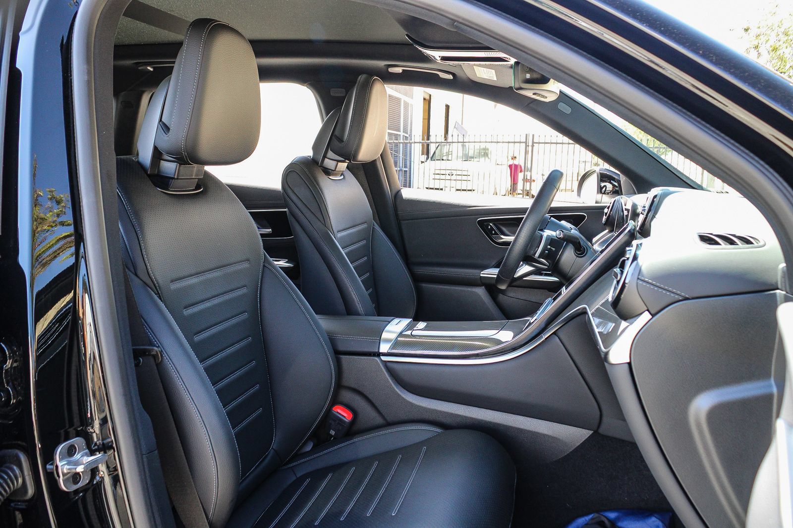 Certified 2026 Mercedes-Benz GLC 300 4MATIC image 17