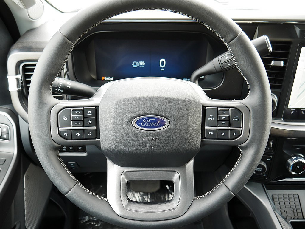 New 2026 Ford F350 Lariat w/ Black Appearance Package AWD/4WD image 19