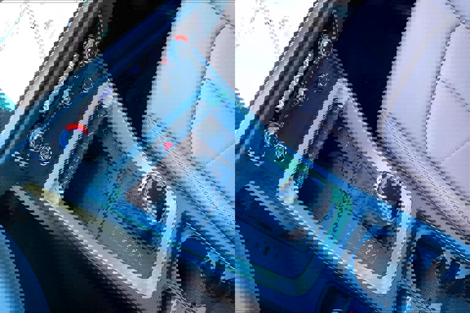 Used 2024 Audi Q3 2.0T Premium Plus image 38