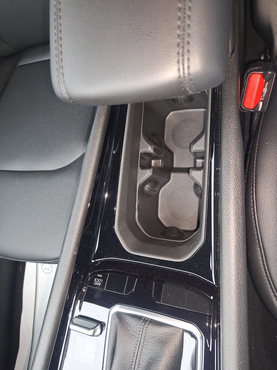 New 2026 Jeep Compass Limited image 13