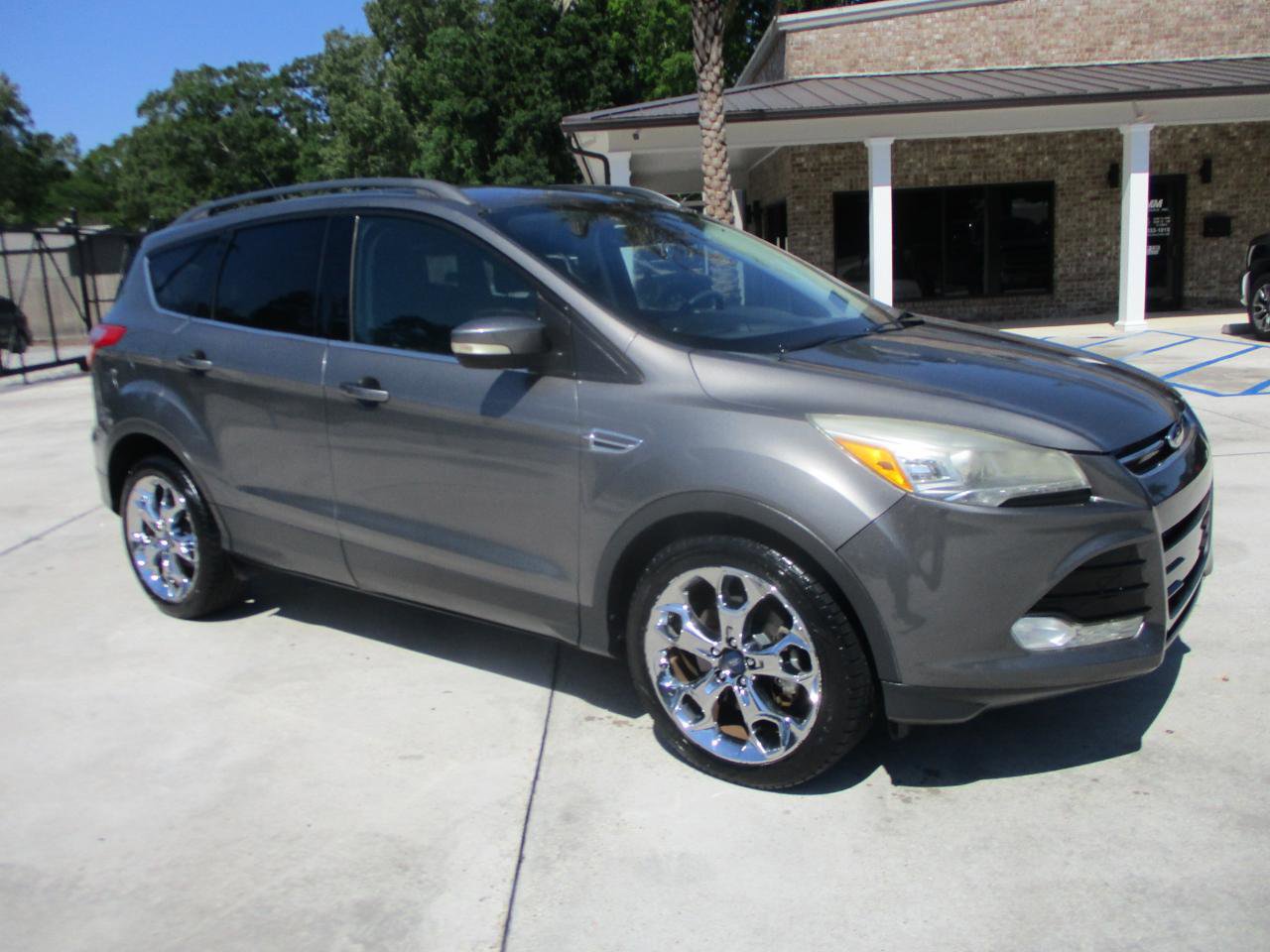 Used 2013 Ford Escape Titanium FWD image 4