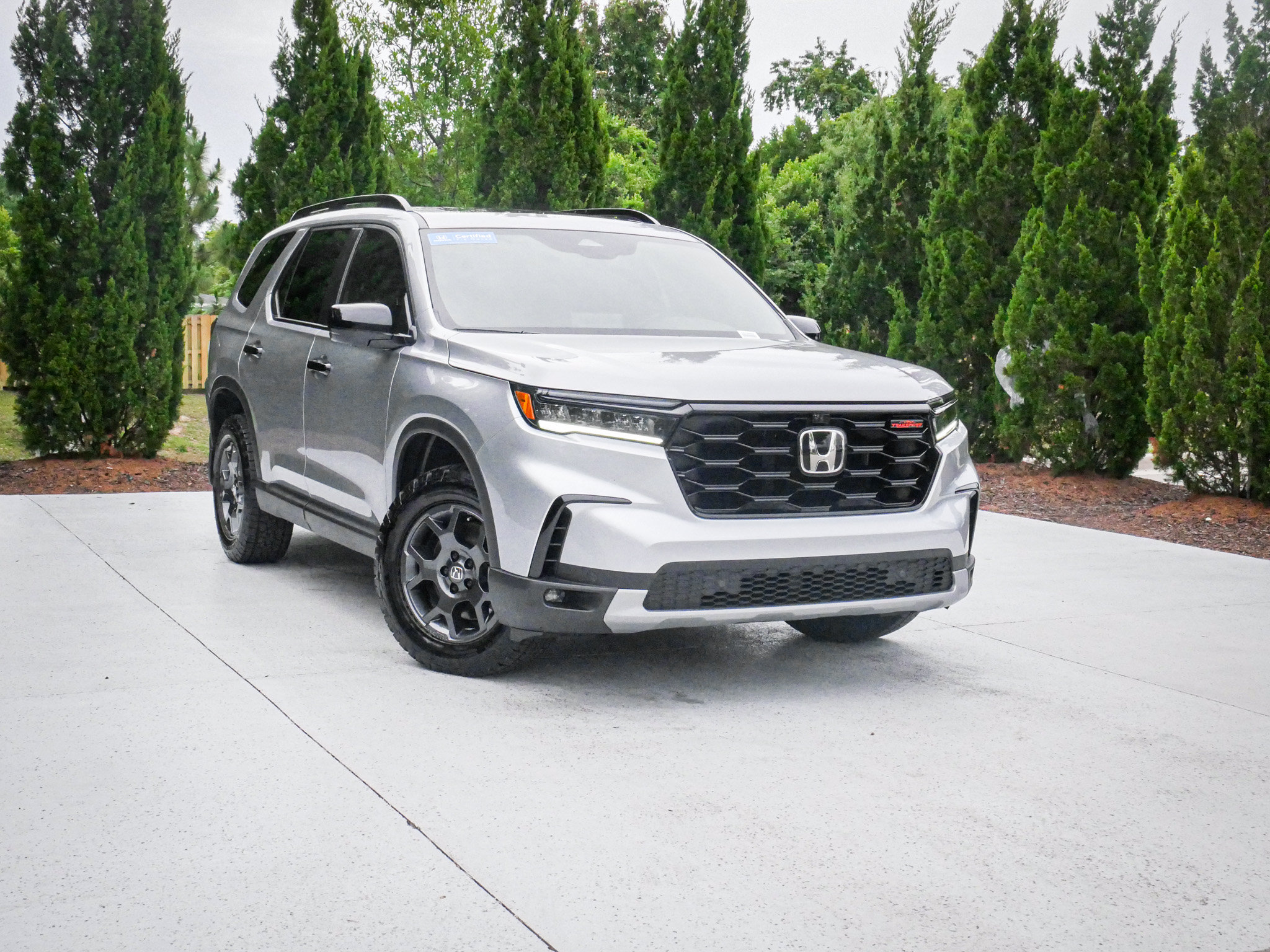 Used 2025 Honda Pilot TrailSport video 2