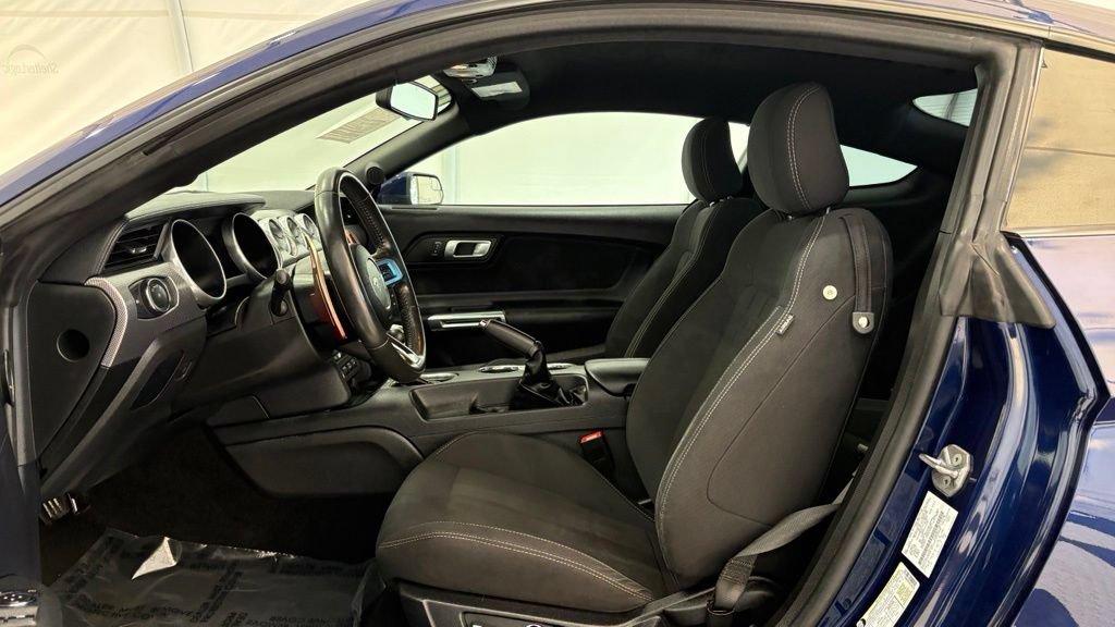 Used 2019 Ford Mustang GT w/ Black Accent Package RWD image 12