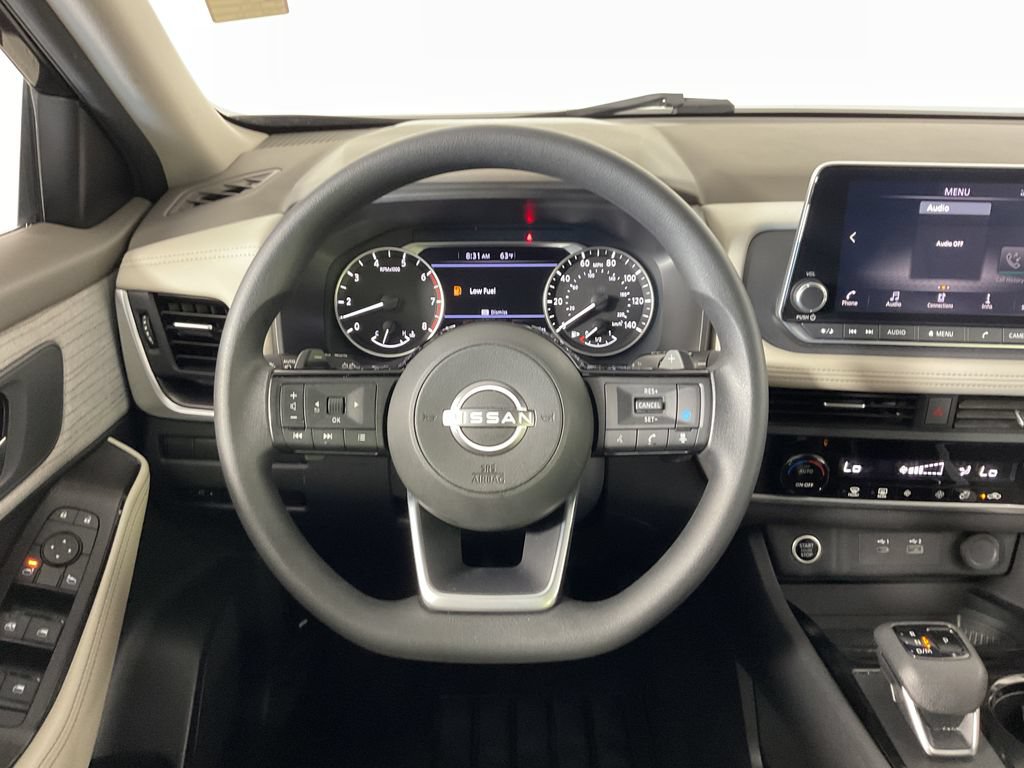 Used 2023 Nissan Rogue SV AWD/4WD image 12