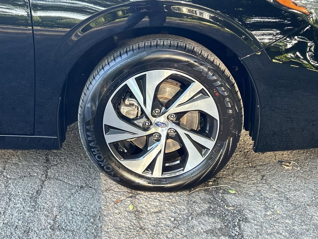 Certified 2025 Subaru Legacy Premium AWD/4WD image 13