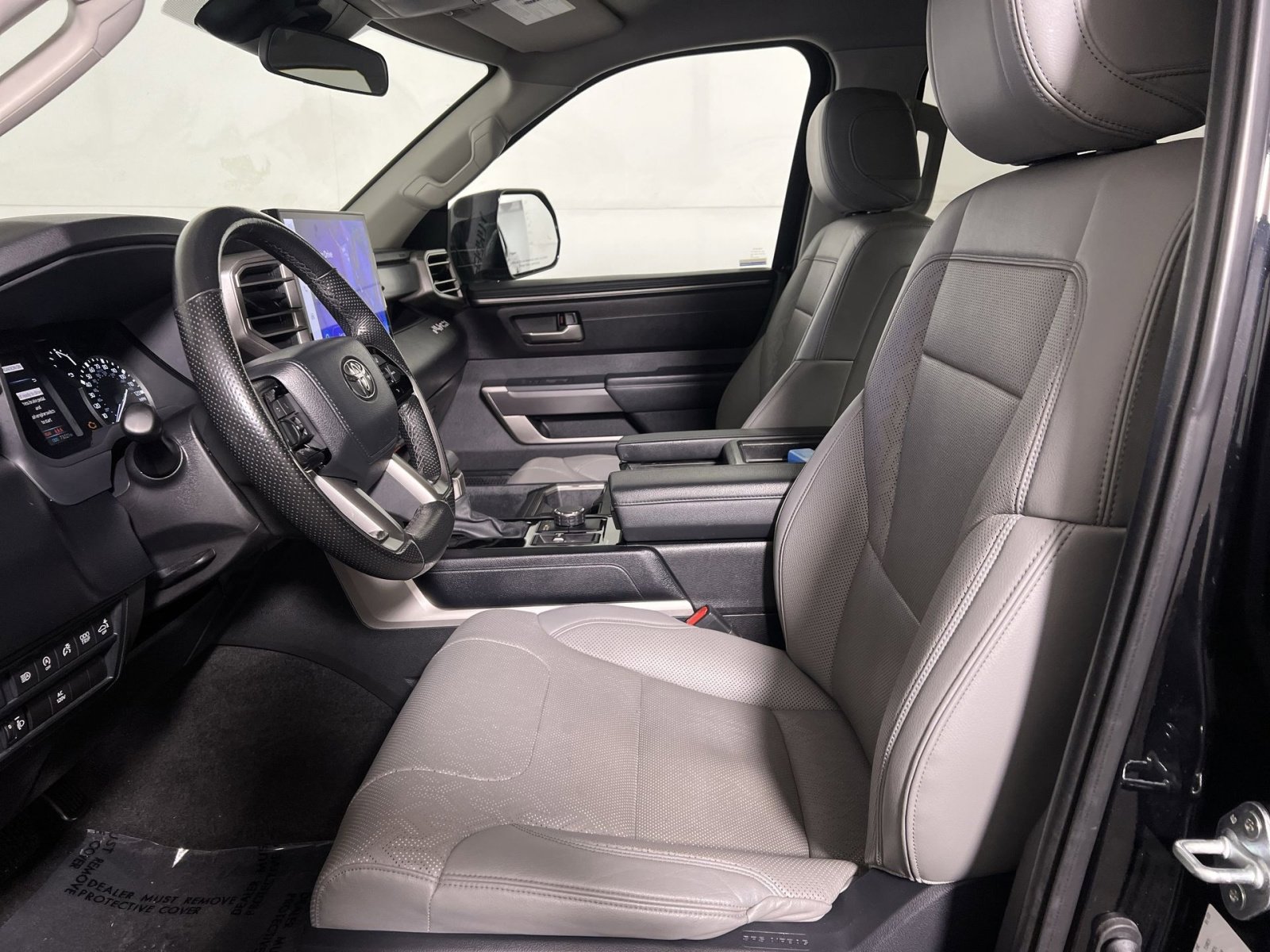 Used 2022 Toyota Tundra SR5 w/ SR5 Premium Package image 13