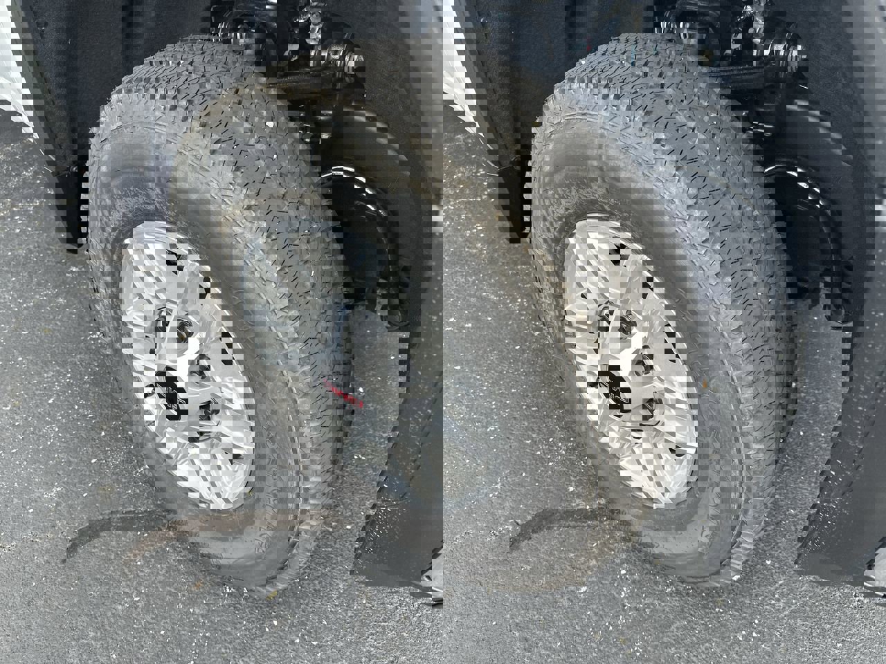 New 2025 GMC Sierra 2500 Pro w/ Convenience Package image 10