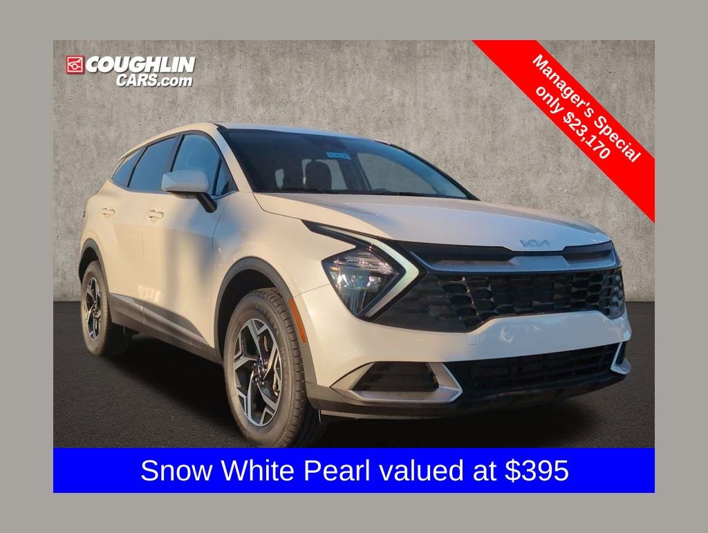 Used 2023 Kia Sportage LX image 1