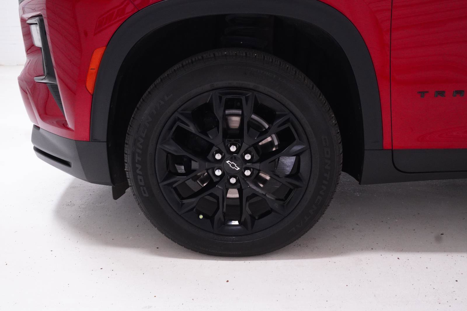 Used 2024 Chevrolet Traverse LT w/ Midnight/Sport Edition image 12